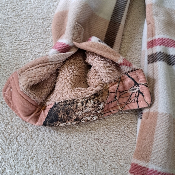 Realtree Plaid Shirt Jacket Women's Small Tan Brown Red Shacket Fleece NWOT - Picture 13 of 14